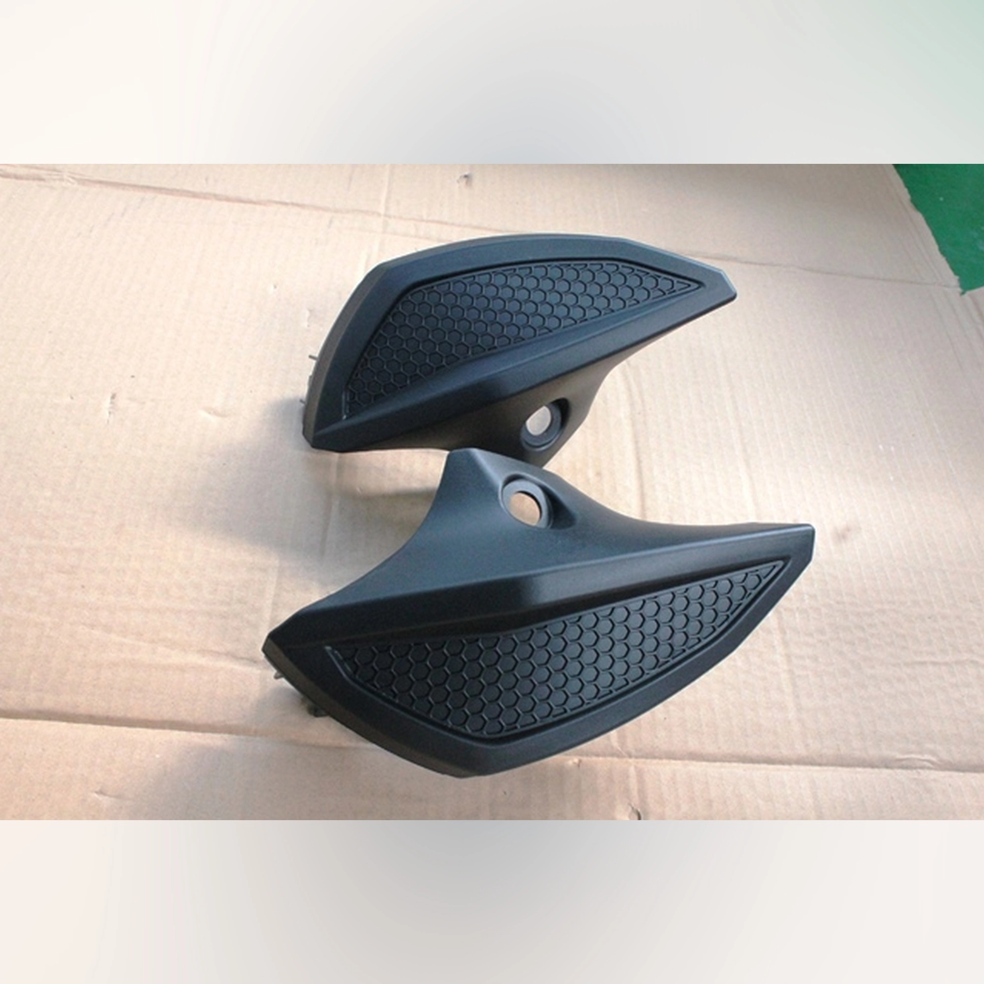 ARORA MT 125 DEPO ÖN KORUMA PLASTİK SOL #MT125 - 051